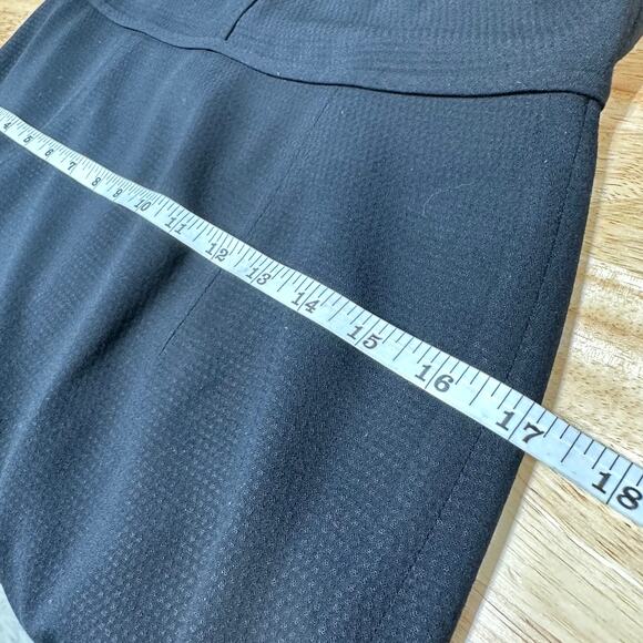 Theory Rev Korka Black Fit & Flare Sleeveless V-neck Crepe Dress Size 4 Piping - Picture 8 of 10